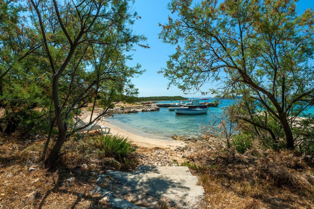 Secluded Fisherman'S Cottage Cove Zuborovica, Pasman - 321 Mrljane Ngoại thất bức ảnh
