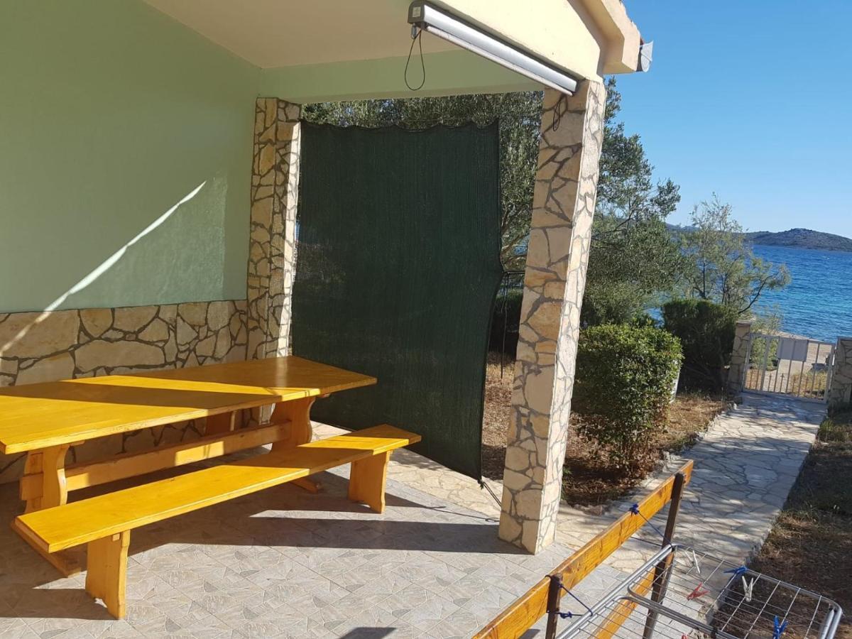 Secluded Fisherman'S Cottage Cove Zuborovica, Pasman - 321 Mrljane Ngoại thất bức ảnh