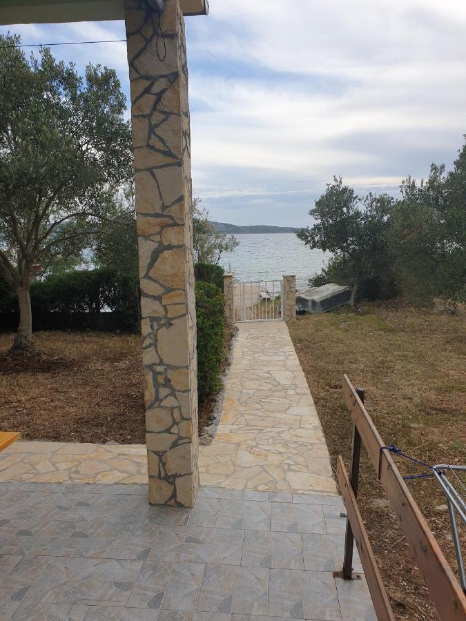 Secluded Fisherman'S Cottage Cove Zuborovica, Pasman - 321 Mrljane Ngoại thất bức ảnh